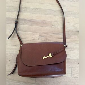 Elegant Brown Leather Shoulder Bag